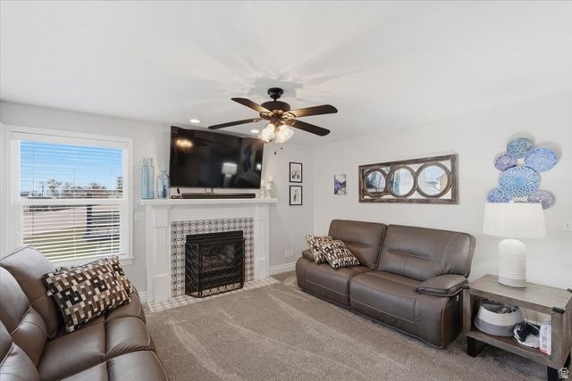 4047 S 2175 W, Roy, UT 84067