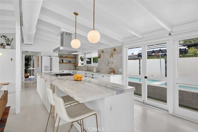 3065 Stevely, Long Beach, CA 90808