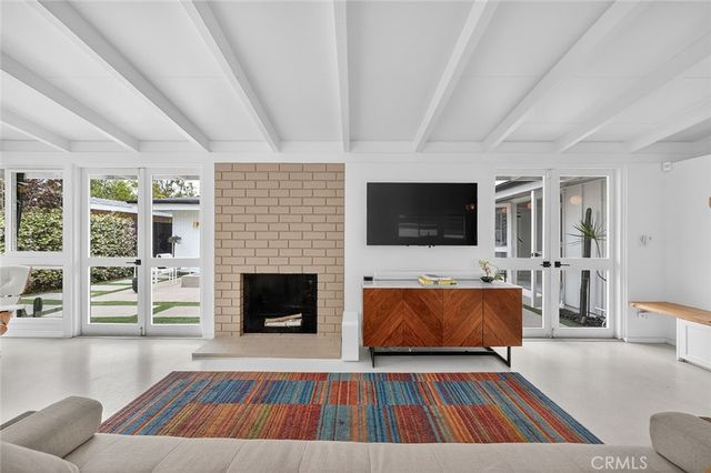 3065 Stevely, Long Beach, CA 90808