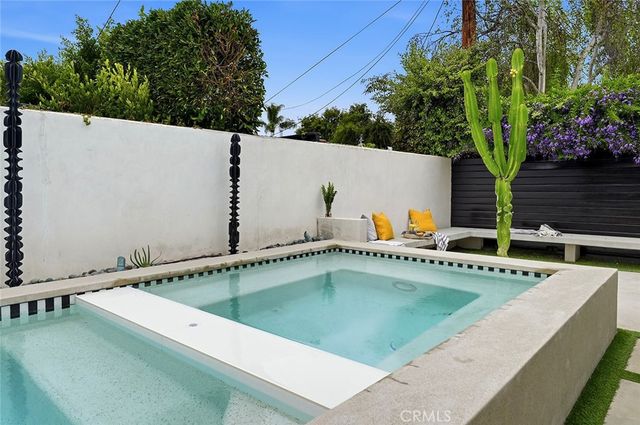 3065 Stevely, Long Beach, CA 90808