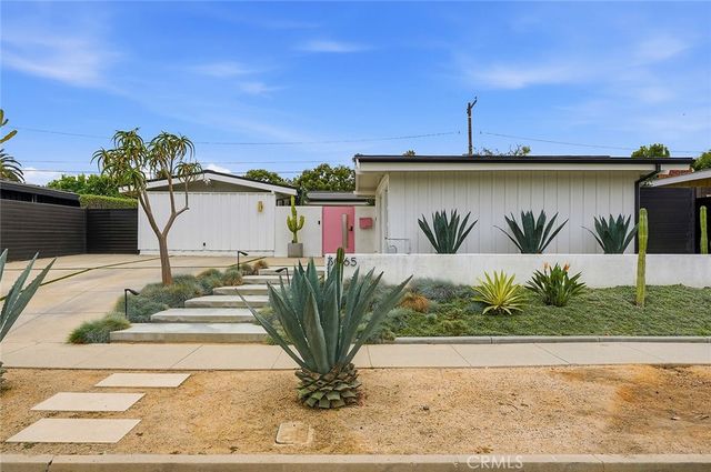 3065 Stevely, Long Beach, CA 90808