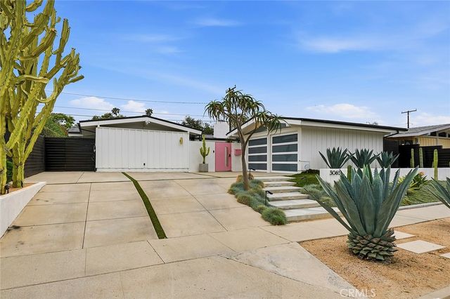 3065 Stevely, Long Beach, CA 90808