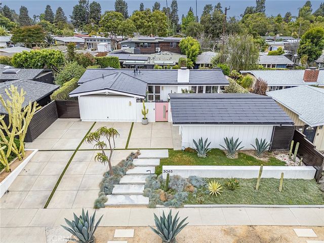 3065 Stevely, Long Beach, CA 90808