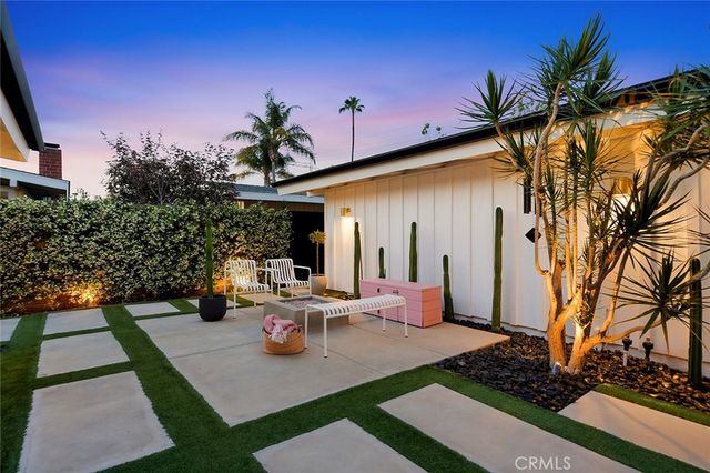 3065 Stevely, Long Beach, CA 90808