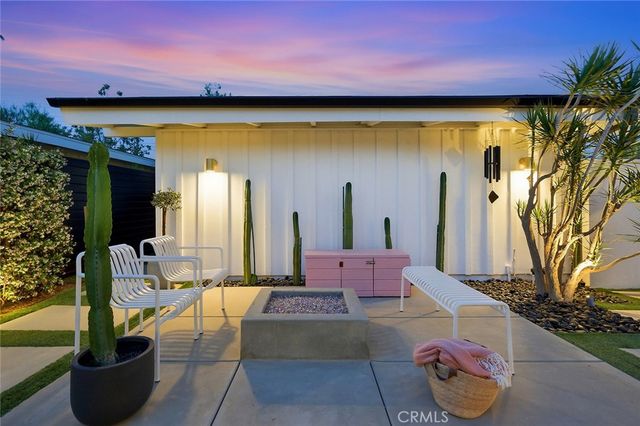 3065 Stevely, Long Beach, CA 90808