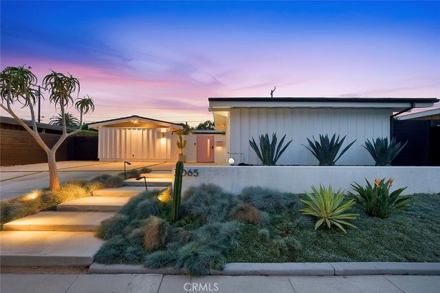 3065 Stevely, Long Beach, CA 90808