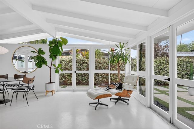 3065 Stevely, Long Beach, CA 90808
