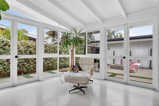 3065 Stevely, Long Beach, CA 90808