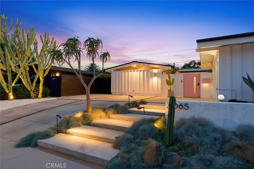 3065 Stevely, Long Beach, CA 90808