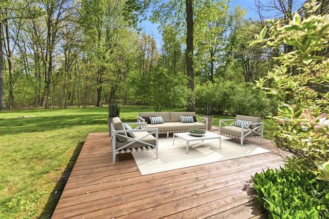 13970 Hollywood Boulevard, Three Oaks, MI 49128