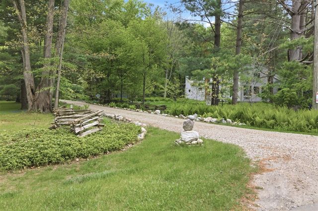 13970 Hollywood Boulevard, Three Oaks, MI 49128