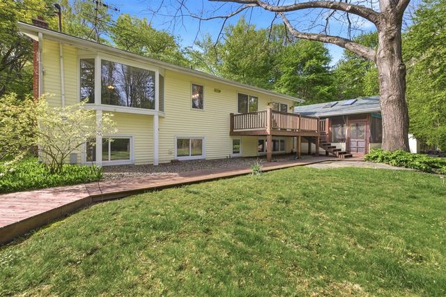 13970 Hollywood Boulevard, Three Oaks, MI 49128