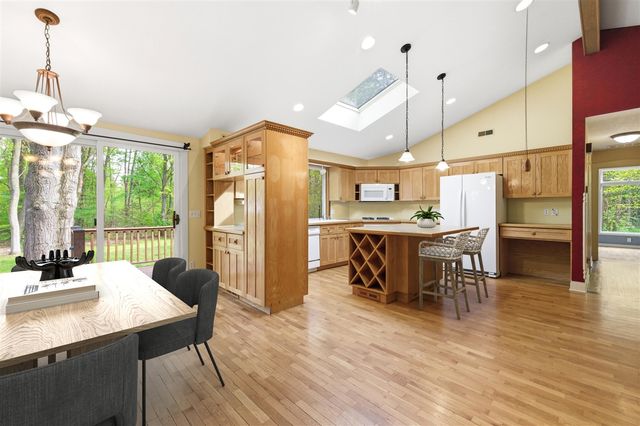 13970 Hollywood Boulevard, Three Oaks, MI 49128