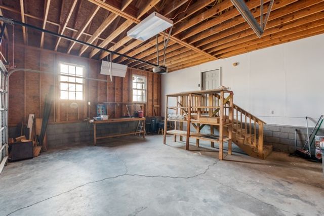 5805 Washer Rd, Lyles, TN 37098