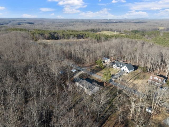 5805 Washer Rd, Lyles, TN 37098