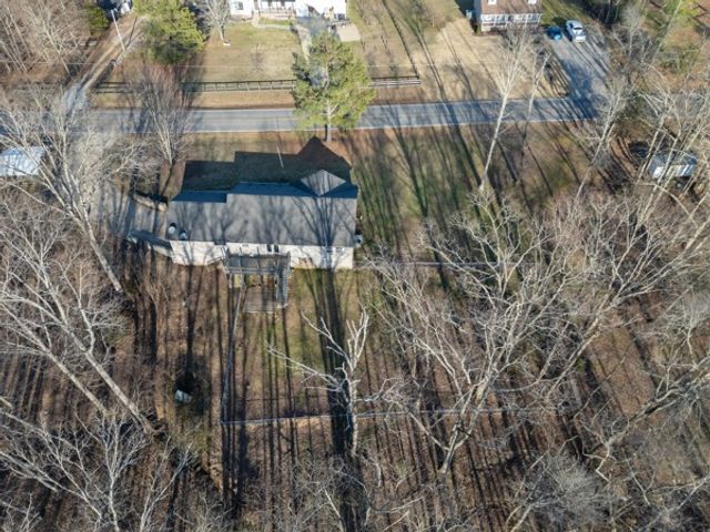 5805 Washer Rd, Lyles, TN 37098