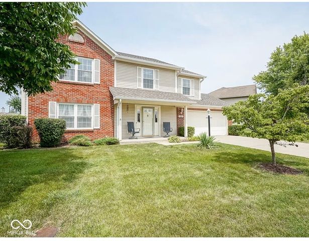 11052 Oakspring Drive, Indianapolis, IN 46239