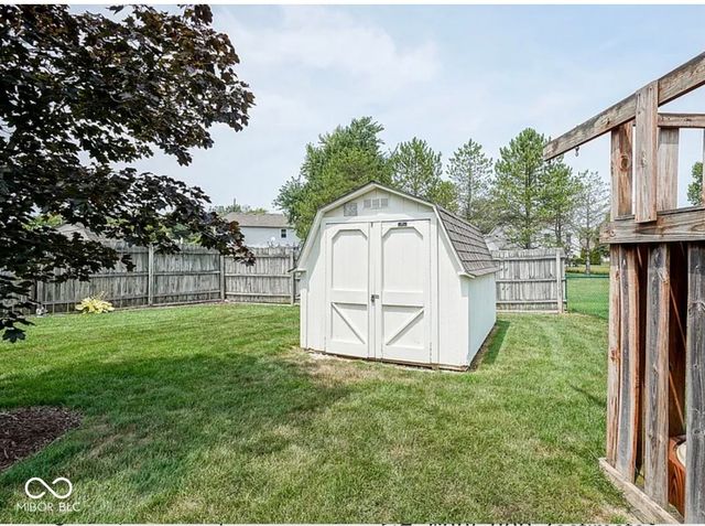 11052 Oakspring Drive, Indianapolis, IN 46239