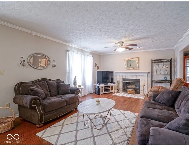 11052 Oakspring Drive, Indianapolis, IN 46239