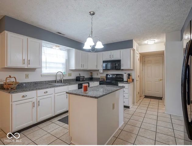 11052 Oakspring Drive, Indianapolis, IN 46239