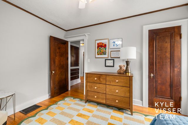 442 Mulford Drive SE, Grand Rapids, MI 49507