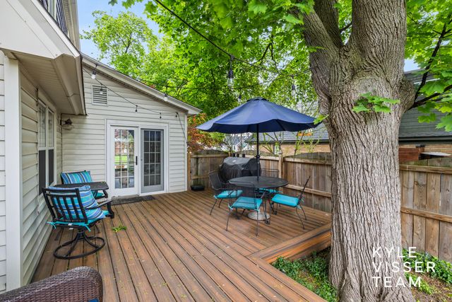 442 Mulford Drive SE, Grand Rapids, MI 49507