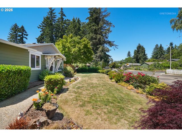 292 Nw MERLE Dr, Hillsboro, OR 97124