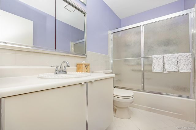 117 Laurel Lane, Wantagh, NY 11793