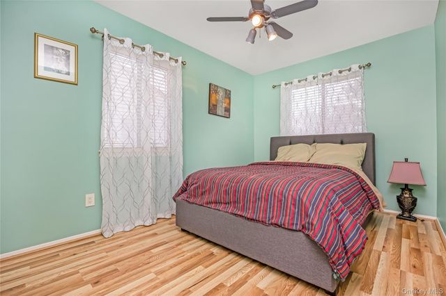 117 Laurel Lane, Wantagh, NY 11793