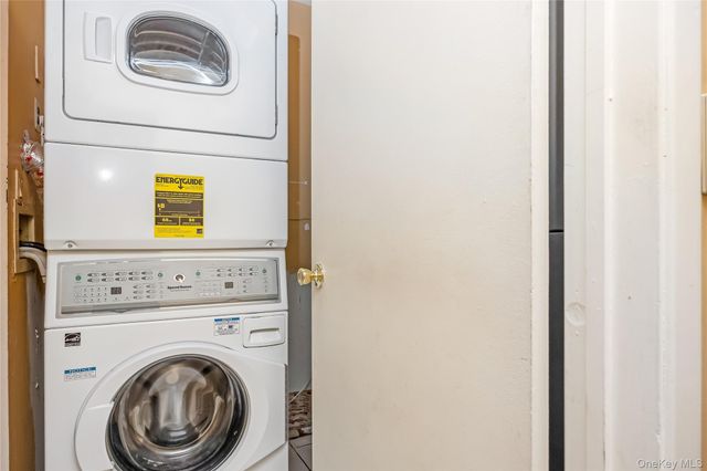 117 Laurel Lane, Wantagh, NY 11793