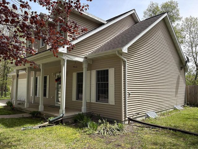 104 RIVERWOOD COURT, Mishicot, WI 54228