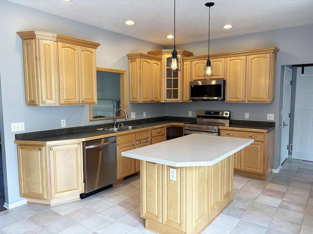 104 RIVERWOOD COURT, Mishicot, WI 54228