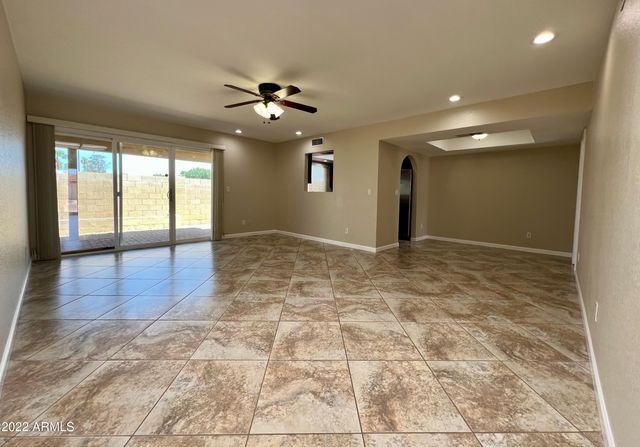 2534 E Villa Theresa Drive, Phoenix, AZ 85032