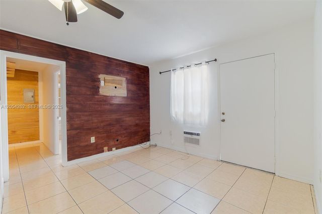 125 Cleveland St, Lake Worth, FL 33461