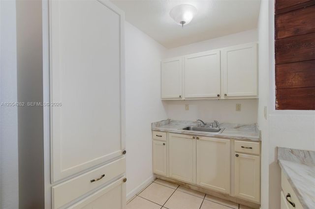 125 Cleveland St, Lake Worth, FL 33461