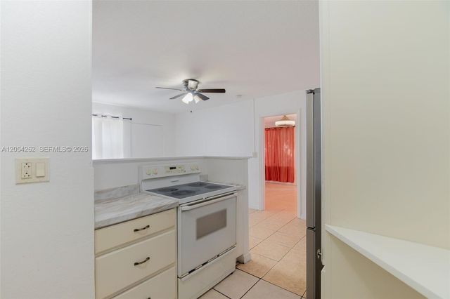 125 Cleveland St, Lake Worth, FL 33461