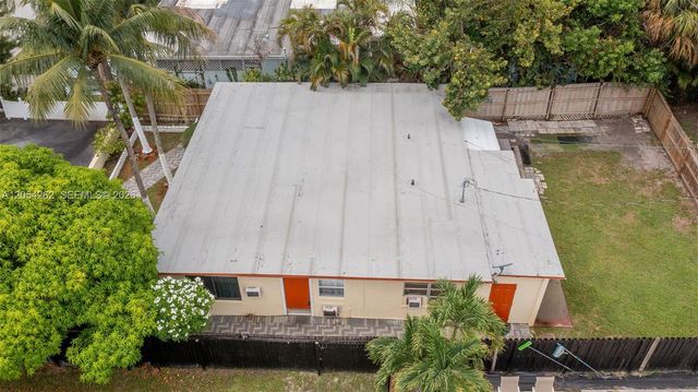 125 Cleveland St, Lake Worth, FL 33461
