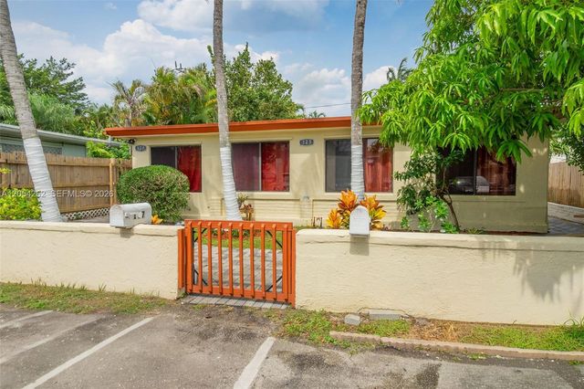 125 Cleveland St, Lake Worth, FL 33461