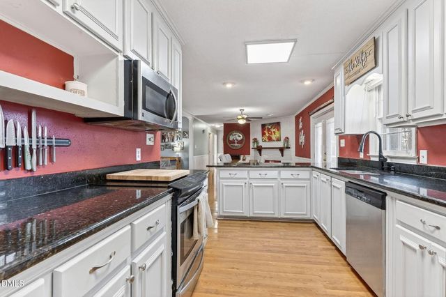 102 Robinson Drive, Goldsboro, NC 27534