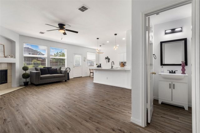 3148 Paradise Valley Drive, Plano, TX 75025