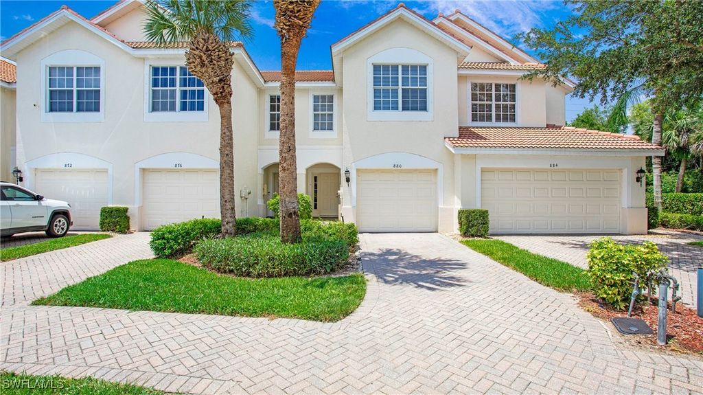 880 Hampton CIR, Naples, FL 34105