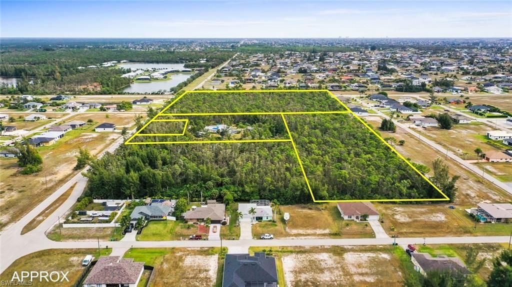 3926 Kismet PKWY W, CAPE CORAL, FL 33993 — photo 2