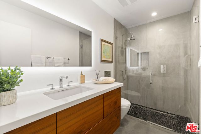 5308 Marina Pacifica Drive South, Long Beach, CA 90803
