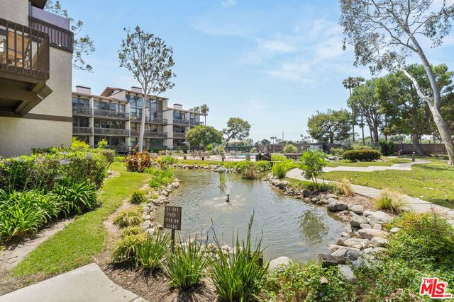 5308 Marina Pacifica Drive South, Long Beach, CA 90803
