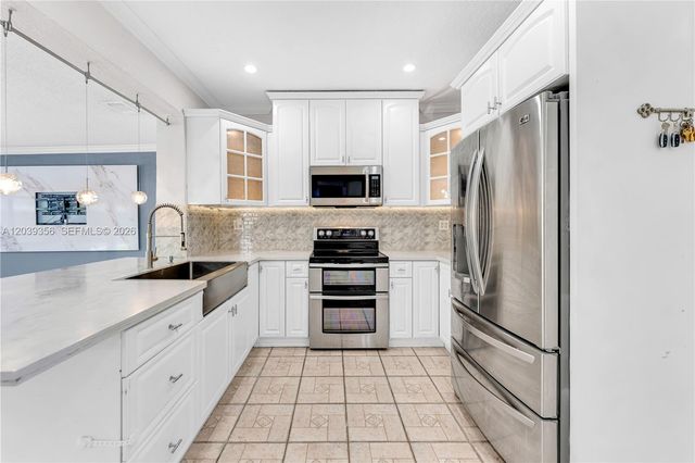 2914 SW 103rd Court, Miami, FL 33165