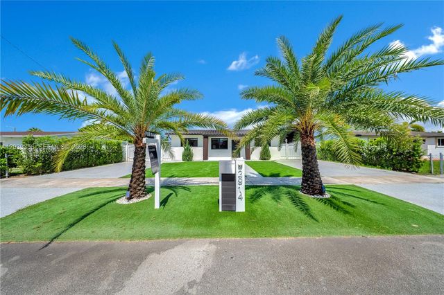 2914 SW 103rd Court, Miami, FL 33165