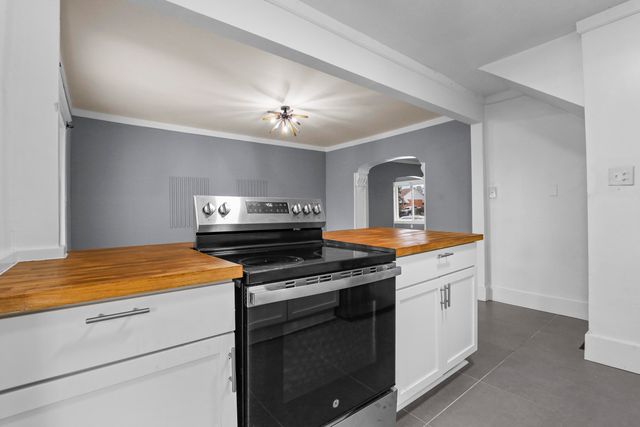 247 Moss Street, Highland Park, MI 48203