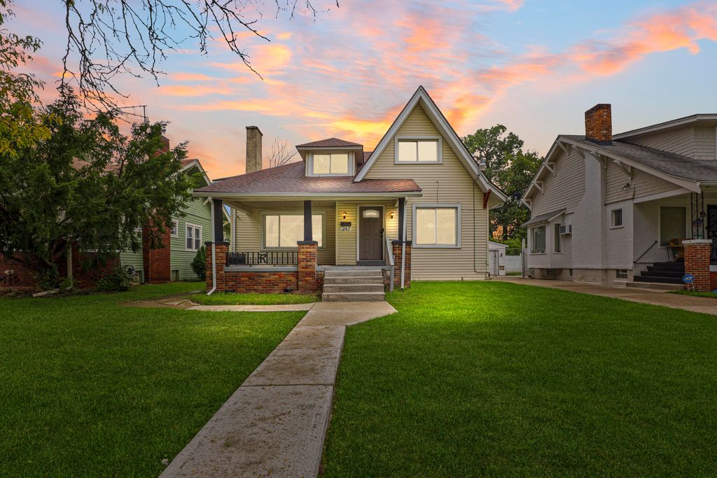 247 Moss Street, Highland Park, MI 48203