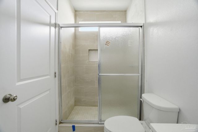 2705 W Brainerd St, Pensacola, FL 32505