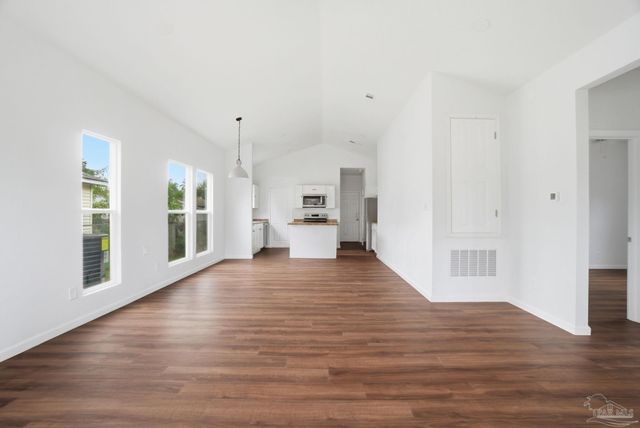 2705 W Brainerd St, Pensacola, FL 32505